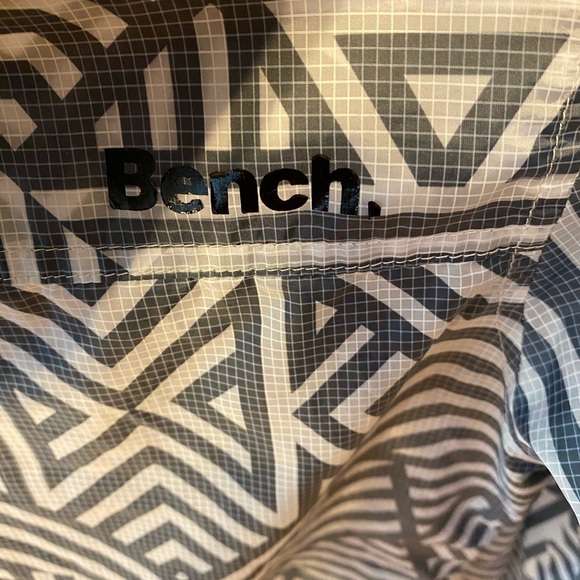BENCH jacket size M - Picture 6 of 6